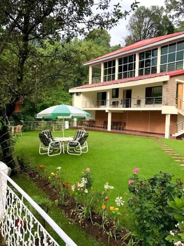 Grand Premium Continental Hotel