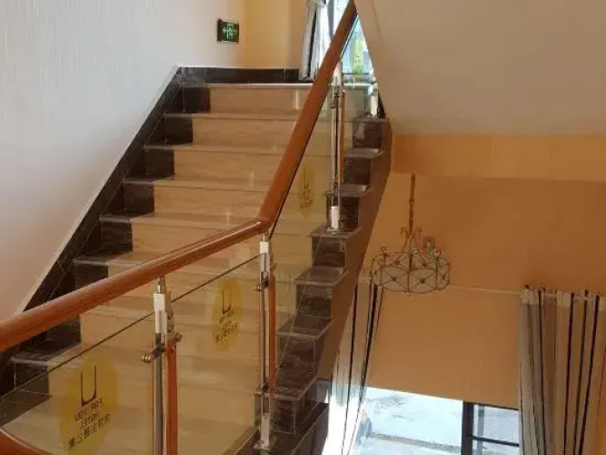 Shiyou Theme Smart Apartment (Dali Railway Station)