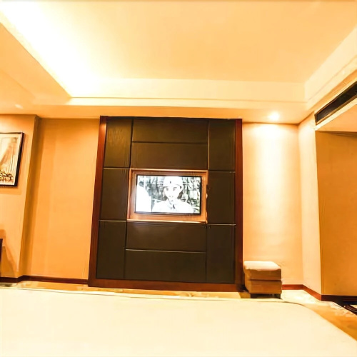 Crowne Plaza
