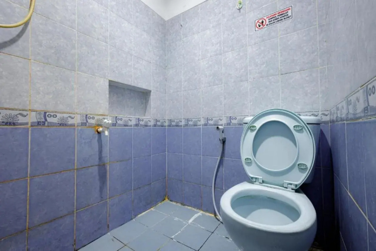 Hotel O J&b Rooms Tomang