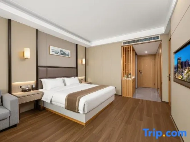 2 Bedrooms Business Suite