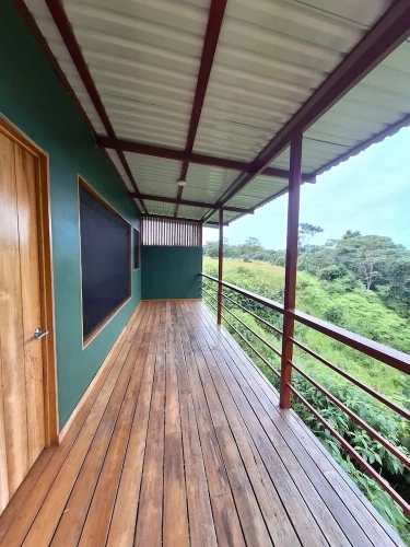 1 Bedroom Cottage with balcony