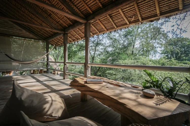 2 Bedrooms Cottage with garden view