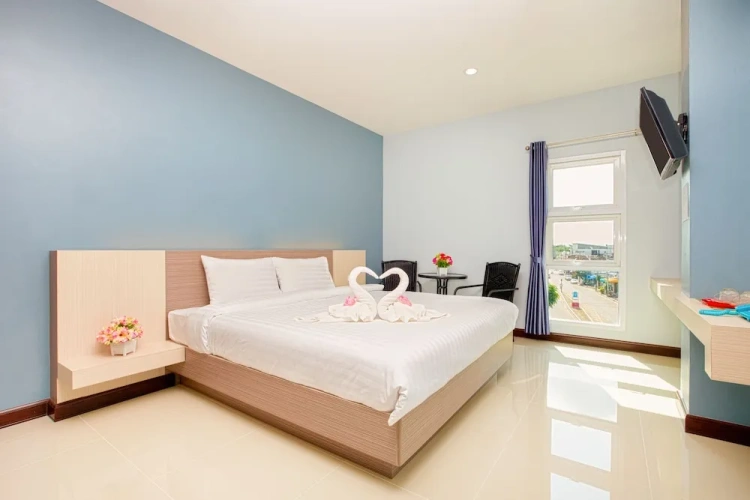 Suite with balcony