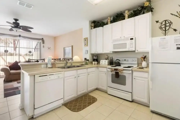 Windsor Hills Getaway: 3BR Pool Near Disney