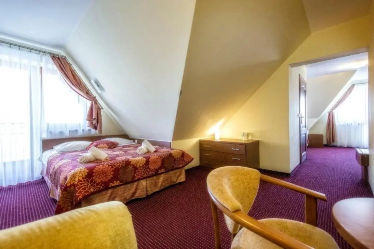 Standard Quadruple room with balcony