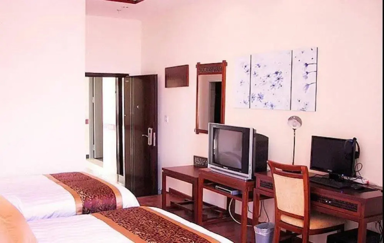 0898 Express Hotel