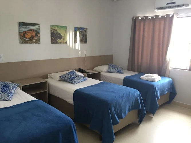Standard Triple room