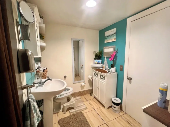 Oasis Room Rental