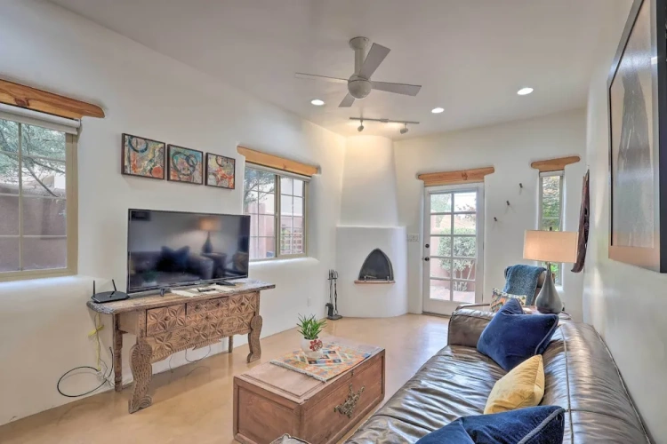 2 Bedrooms Apartment with balcony