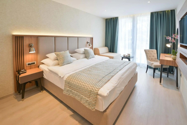 Mediteran Hotel & Resort