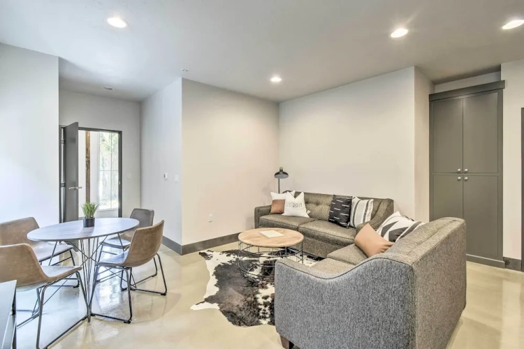 Guest rooms