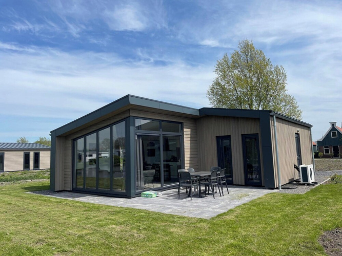 Modern Chalet With 2 Bathrooms