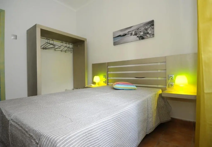 3 Bedrooms Apartment