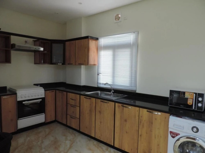 Sea Plaza Apartments