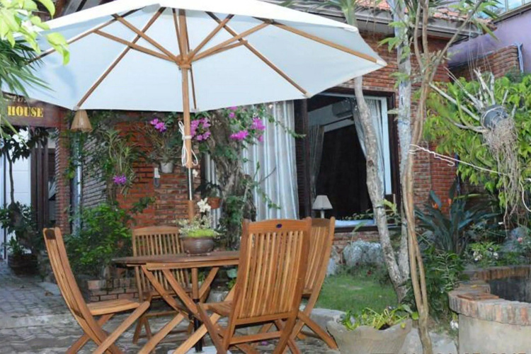 Viet House Homestay