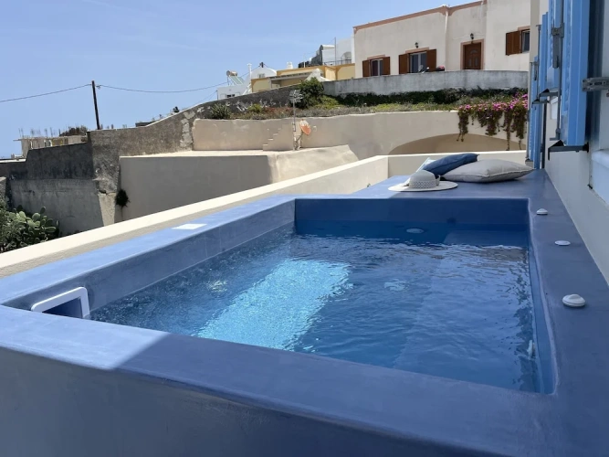 1 Bedroom Cottage with sea view