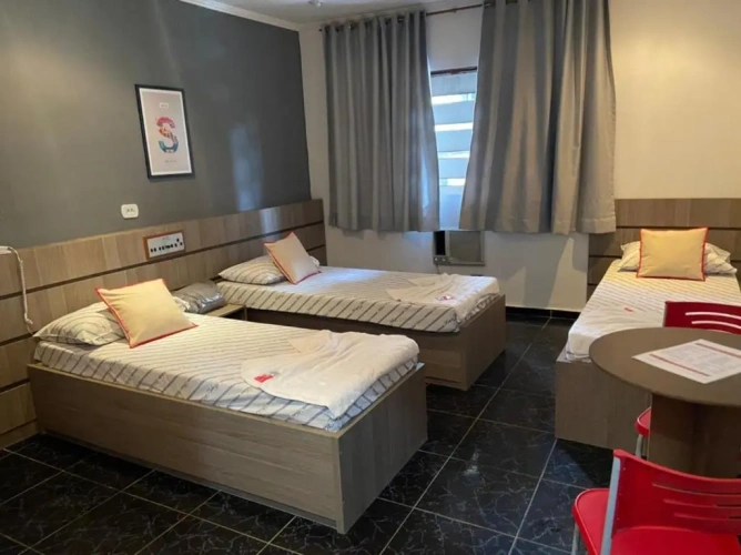 Standard Triple room