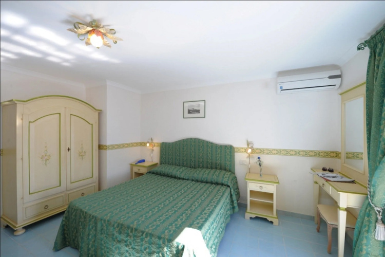 Hotel Torre Saracena