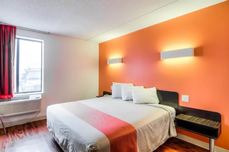Standard Double Suite