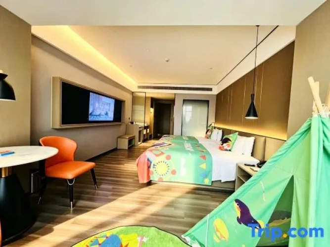 Standard Twin Family room