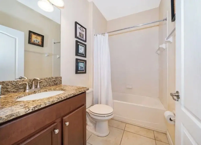 6 Bedrooms Cottage