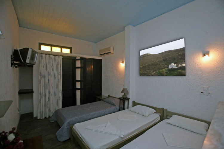 St George Studios Apartments