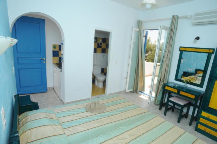 Studio with sea view