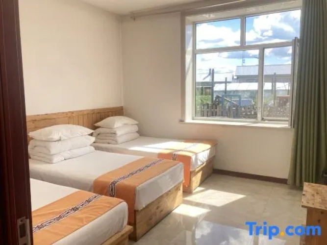 Superior Triple room