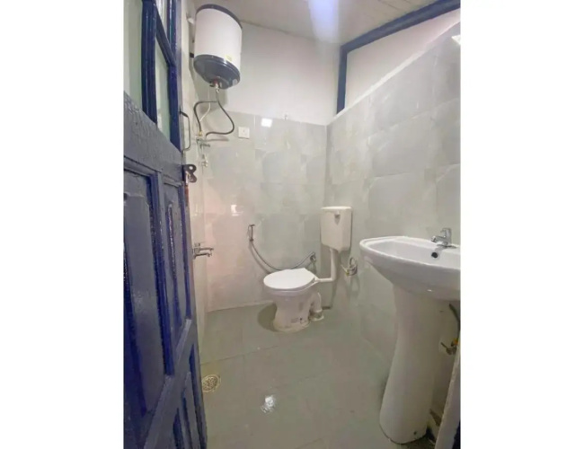 Hostel 24, District Court Road, Tallital