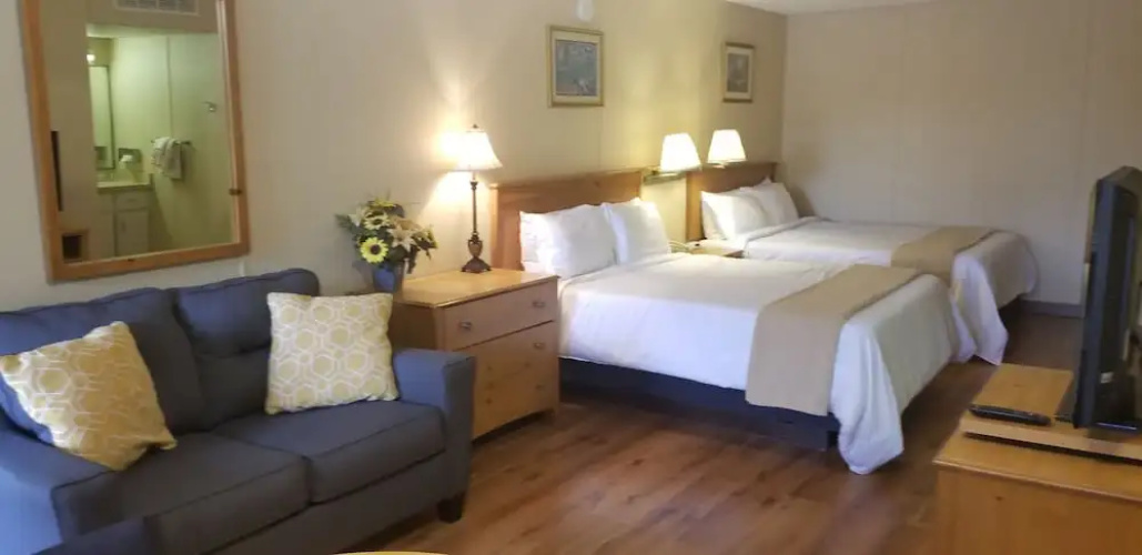 Long Leaf Lodge