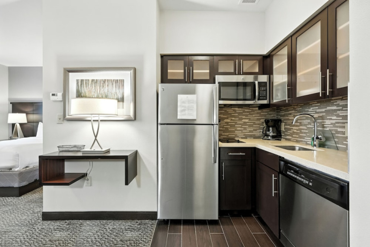 Relux at Westchase
