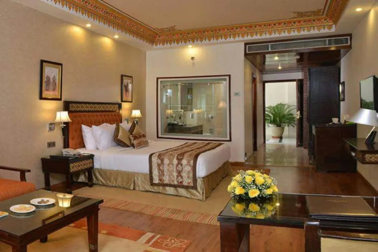 Royal Twin room with balcony