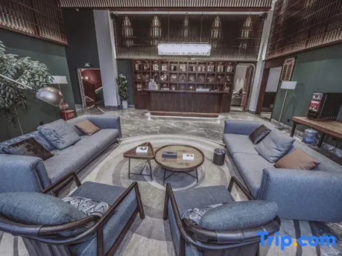Young Hotel