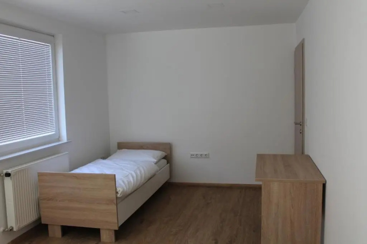 Petite Apartment