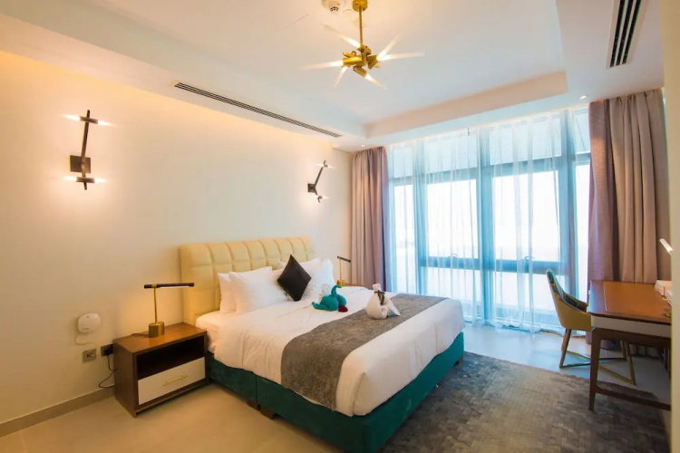 Waterfront Hotel Apartment