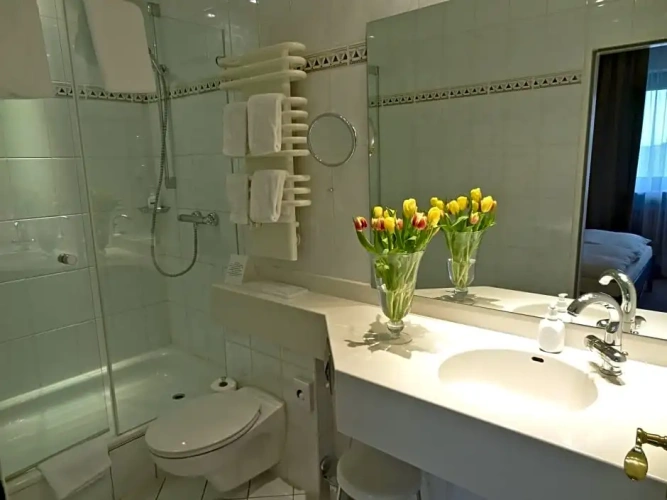 Comfort room