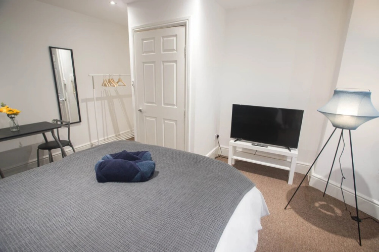 Short Stay Bristol - Stapleton 1 Apartment