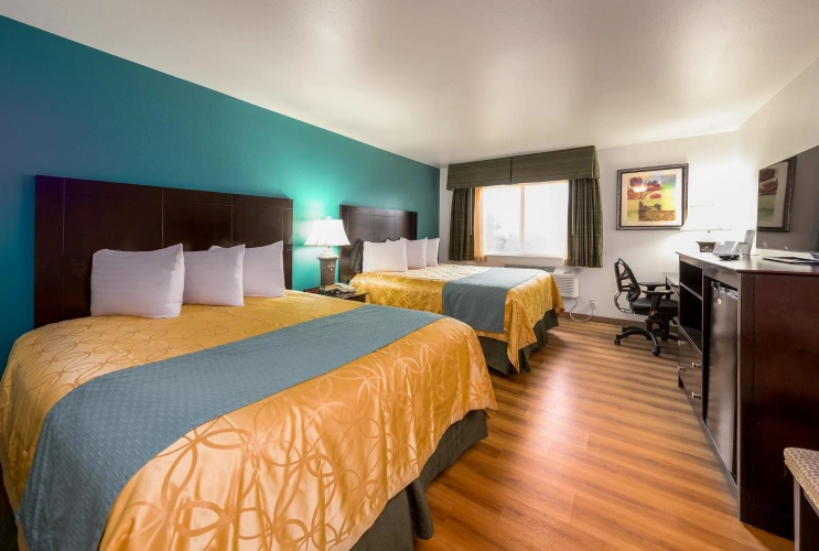 Standard Quadruple room