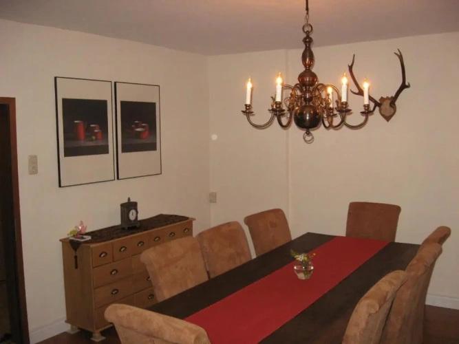 3 Bedrooms Cottage