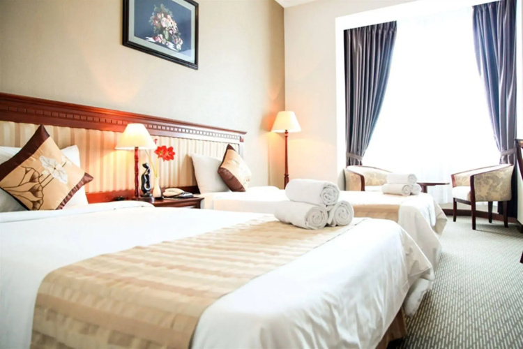 Starcity Halong Bay Hotel