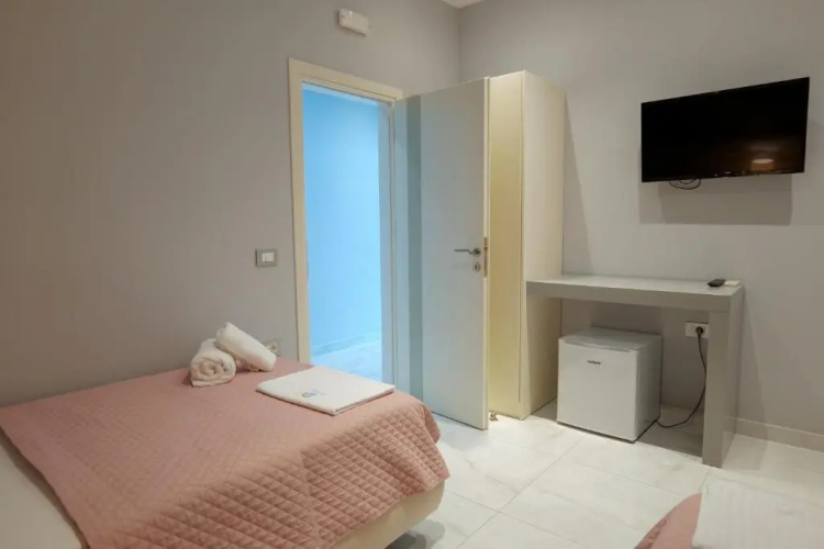 Oceanic Overview Suites