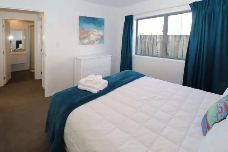 2 Brm Apartment 2 on Jones Crescent