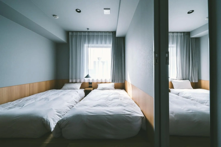 Compact Twin room