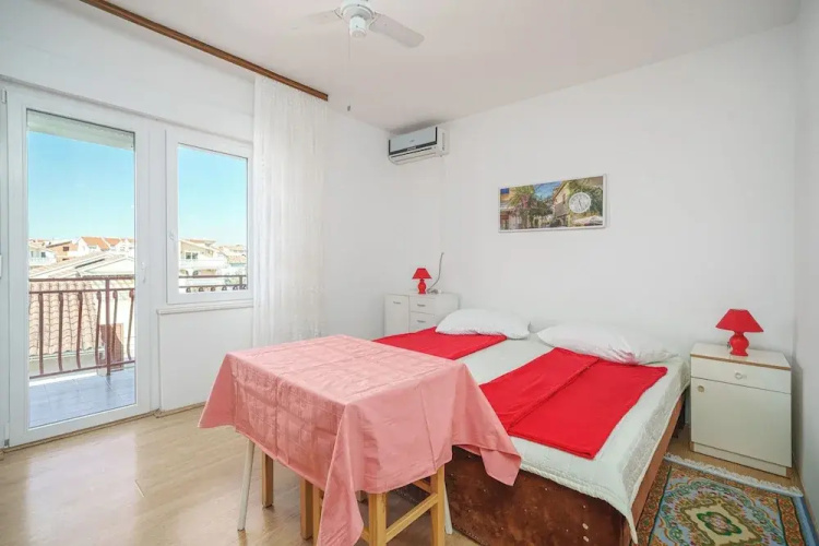 Apartments and Rooms Josipa