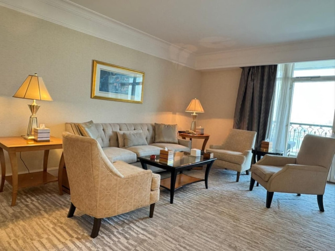 Premium SA at 4 Seasons Hotel
