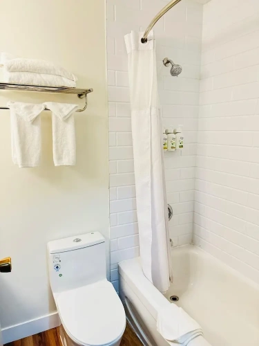 3 Bedrooms Suite