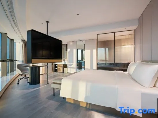 Executive Double room with city view