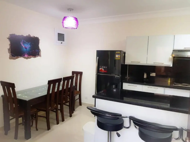 2 Bedrooms Apartment
