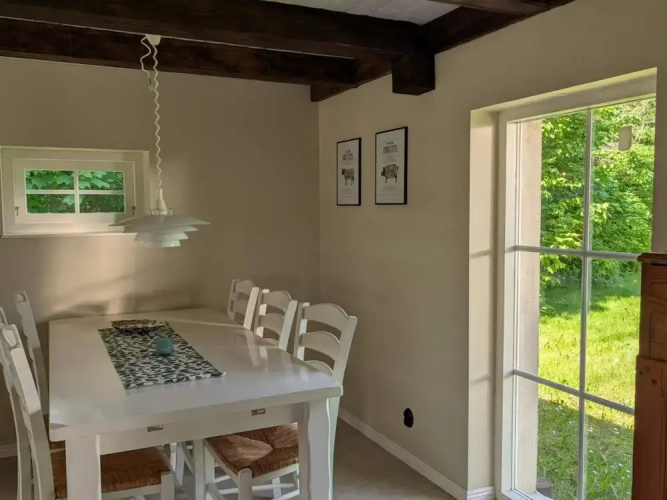 Peaceful Country Escape With Terrace
